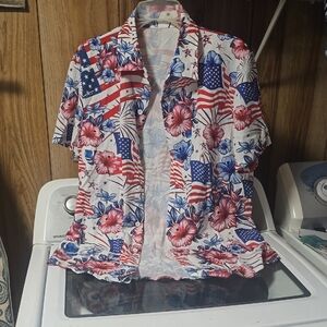 Patriotic Floral Men's Button Down Shirt